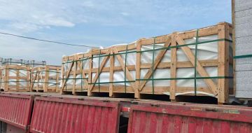 铜川 芝麻白花岗岩地铺石出口专车-泰国游