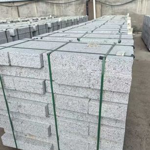 铜川 白麻花岗岩路沿石，弧形路沿石，道牙石，马路牙子，界石，路缘石，平沿石，直岩石，平缘石等