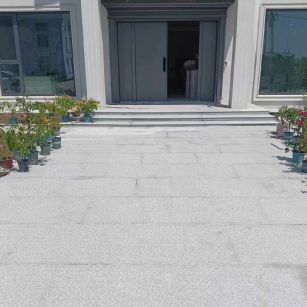 铜川 芝麻白花岗岩地铺石地面铺装