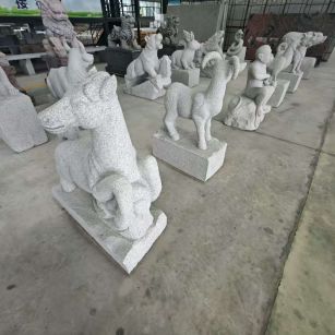 铜川 芝麻白花岗岩造型立体雕刻——十二生肖