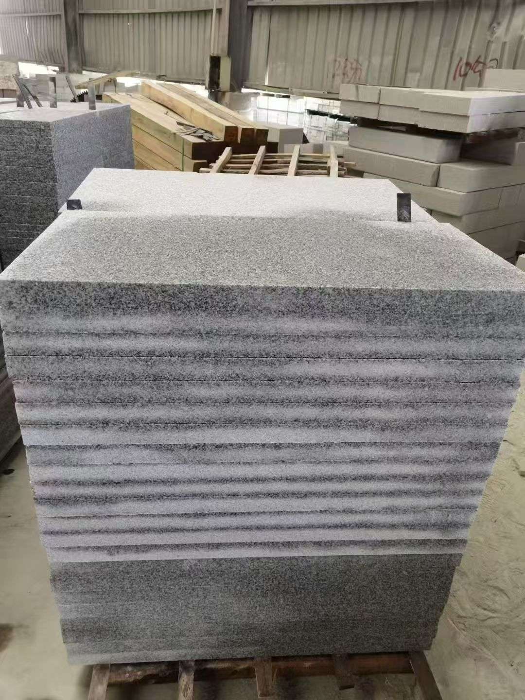 铜川 芝麻白5公分火烧地铺成品，900*400，规格可定制