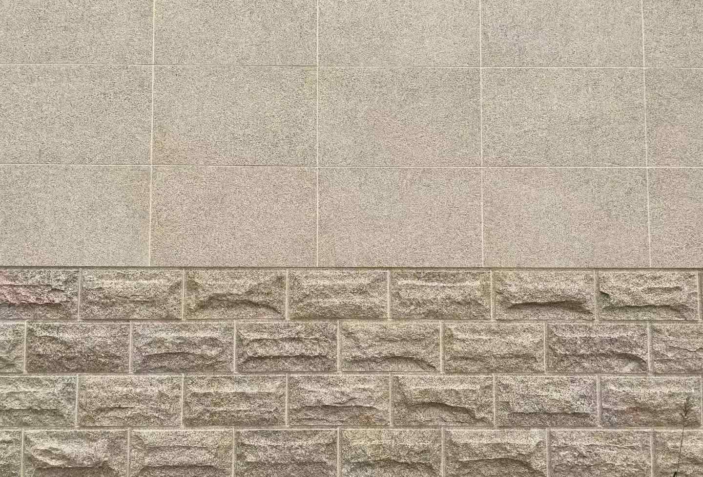 铜川 黄金麻自然面蘑菇石配荔枝面干挂